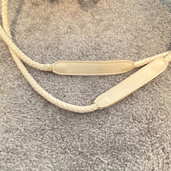Urban Outfitters Timeless Casual Leather Bucket Bag Braided Shoulder Strap NWOT - Picture 5 of 8